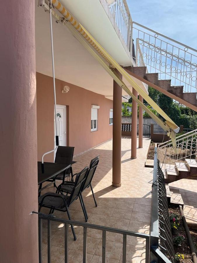 Apartmani Dubravka Bibinje Bagian luar foto