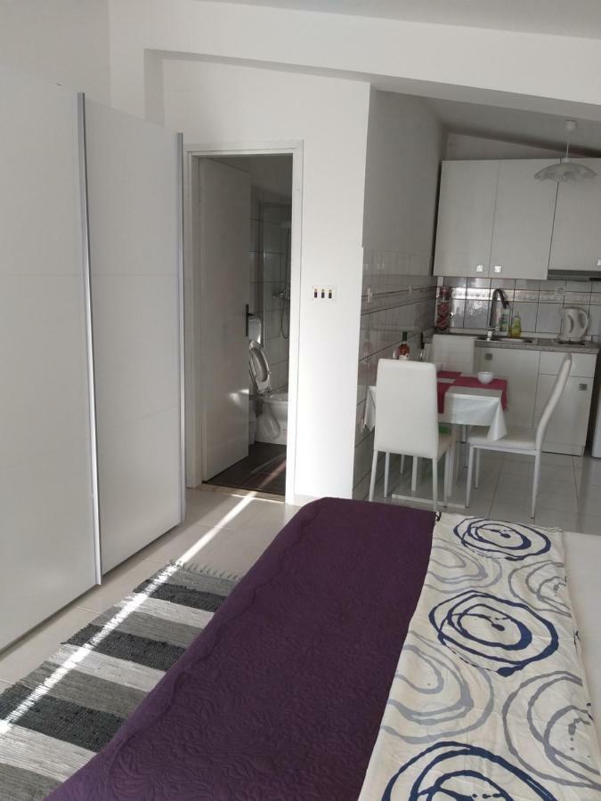 Apartmani Dubravka Bibinje Bagian luar foto